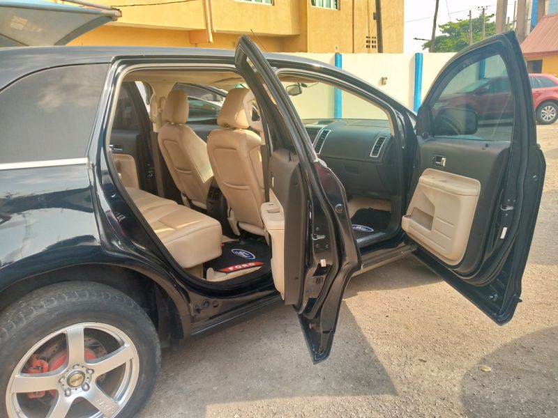 Thumbnail 9 of 2008 Ford Edge LE